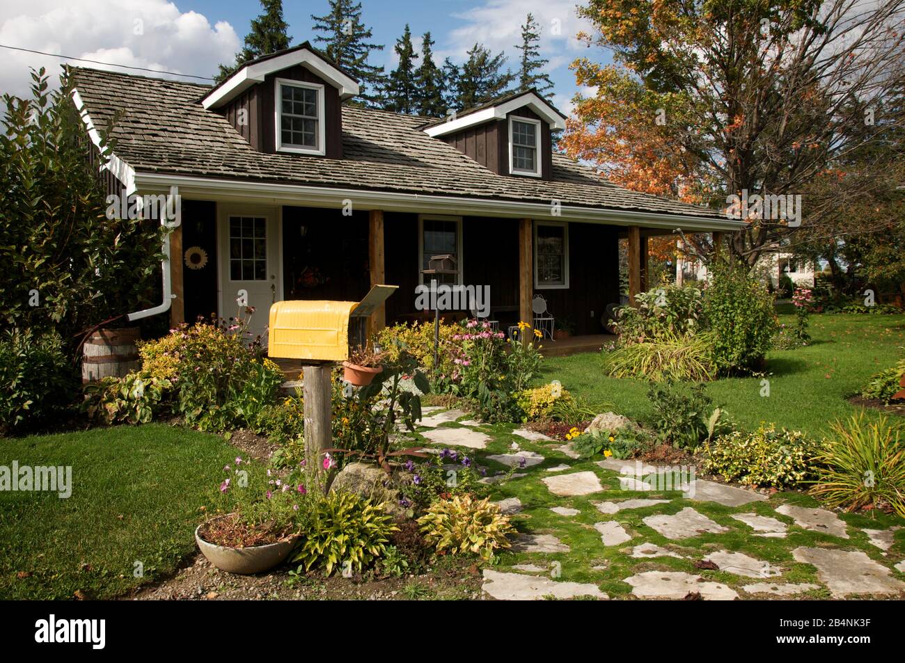 Ontario residential home — Hamilton area cash home buyer